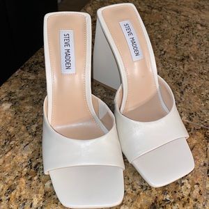 Steve Madden Heels, Twist size 7